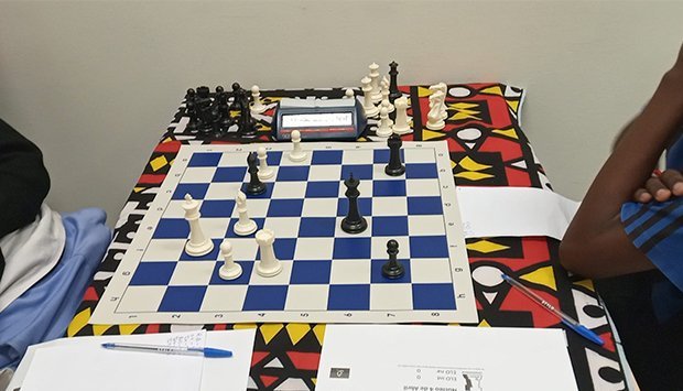 Jornal de Angola - Notícias - My People Chess realiza partidas rápidas de  xadrez