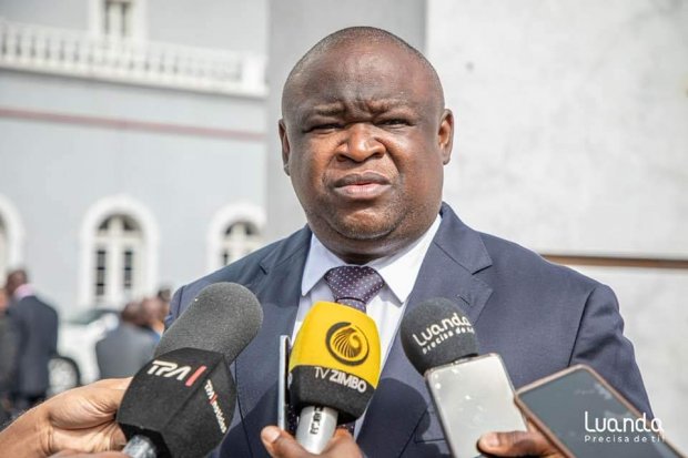 O Governador De Luanda Trabalha Durante Cinco Dias No Município De Cacuaco 